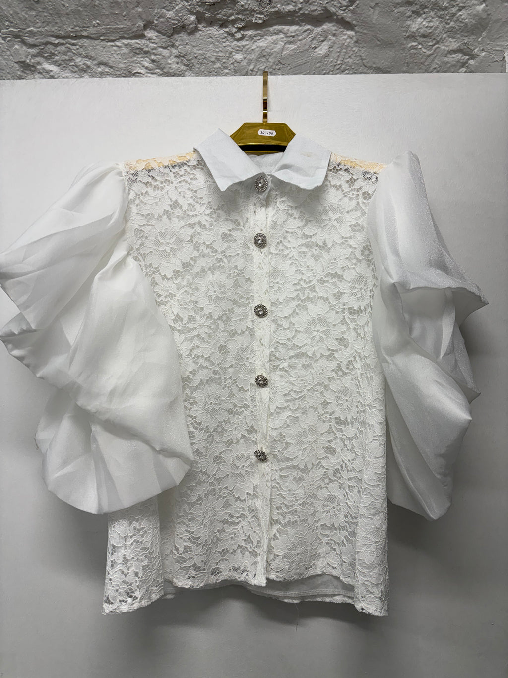 Chemise