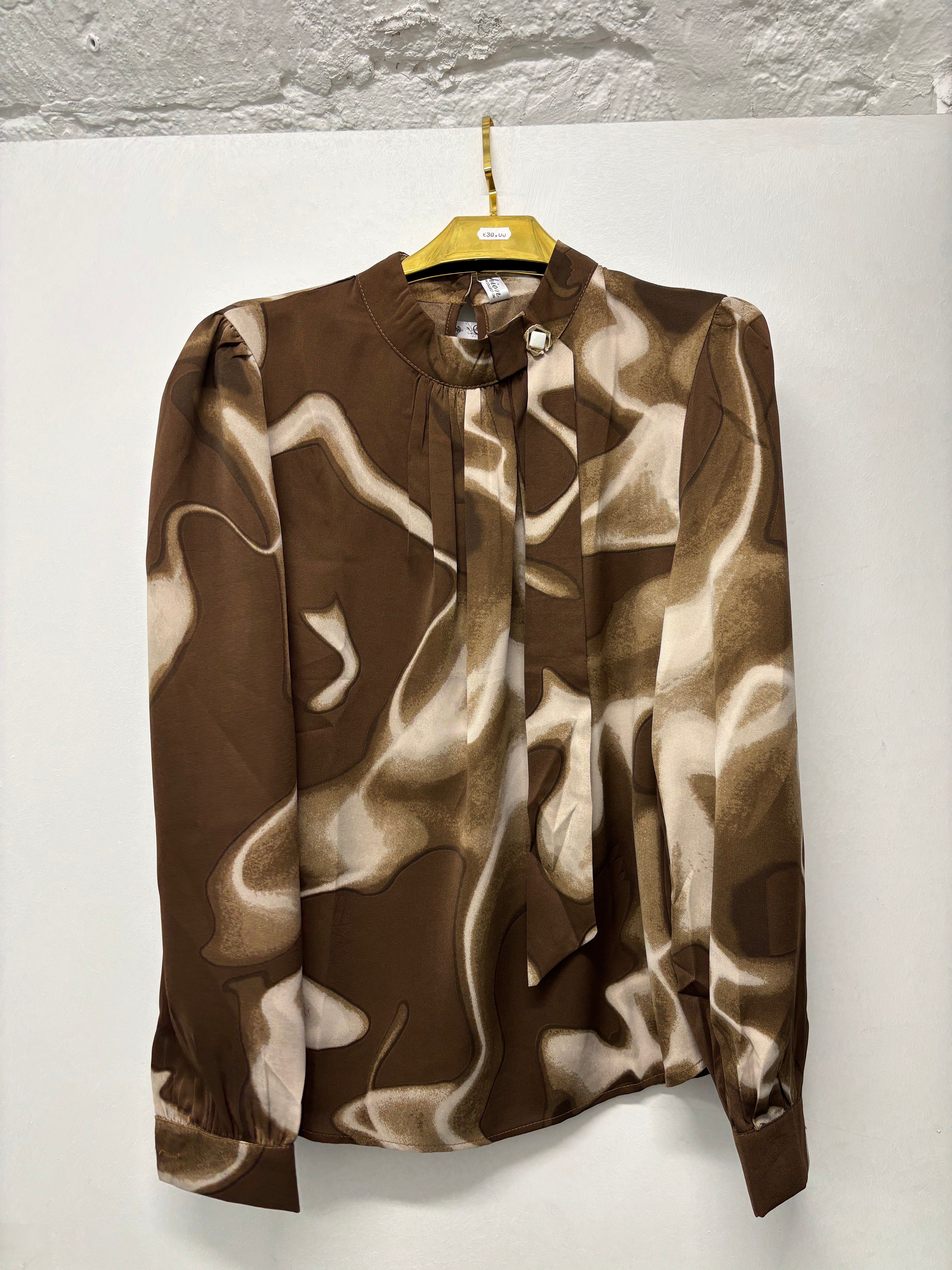 Chemise