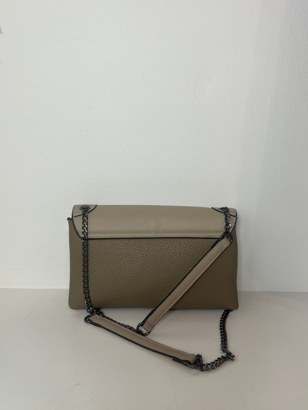 Petit sac gris motif